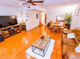 12115 Valleyheart Dr UNIT 1, Studio City, CA 91604
