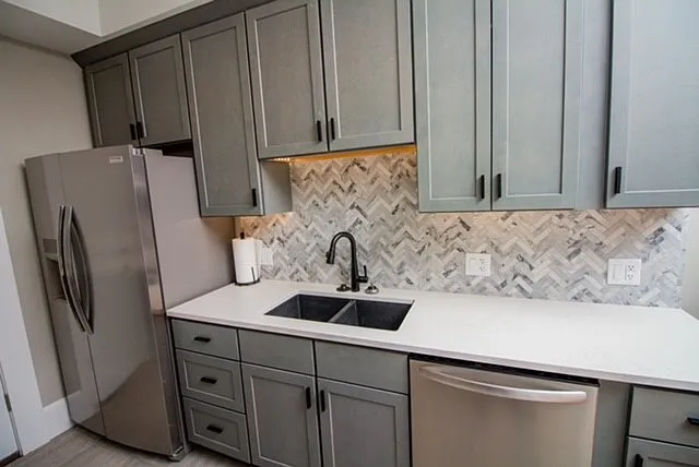 2 bed, 475 sqft, $1,600 — Photo 4