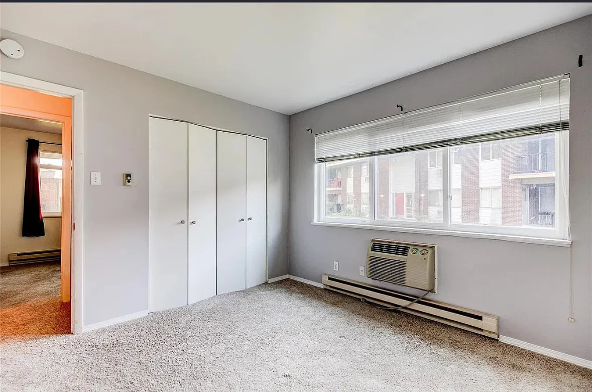 7450 Sieloff Dr — Photo 4