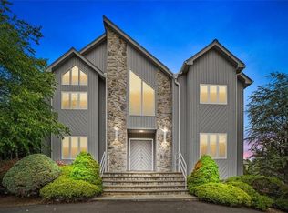 10 Ridgefield Rd, New City, NY 10956