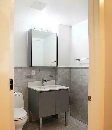 4th image of 349 E 50th St #C
