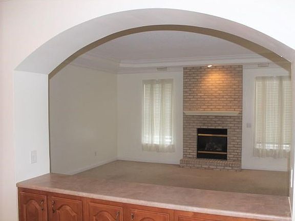 5th image of 3800 N Wyngate Ct