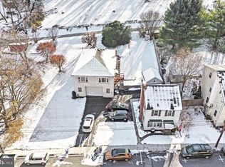 150 Hanover St, Glen Rock, PA 17327