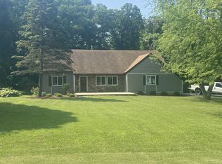 12308 Ellwood Greens Rd, Genoa, IL 60135