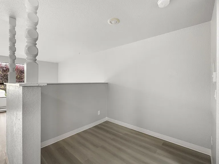 Highline Villas - Renovated 1-Bedroom Apartment | Steps from Downtown Burien — Photo 27