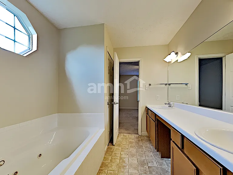 7722 Edith Keeler Ln — Photo 11