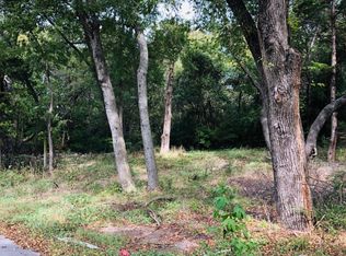 6837 Lacy Blvd, Dallas, TX 75227