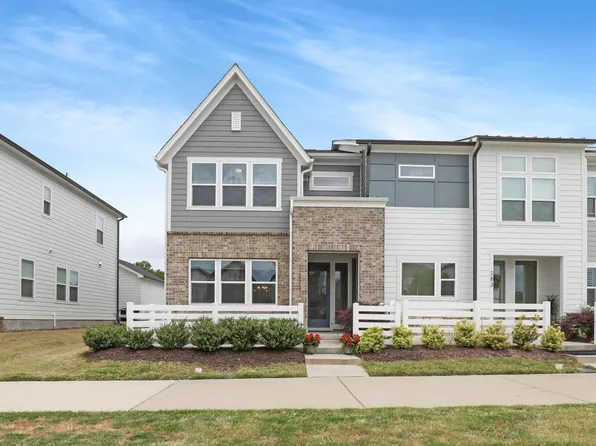 277 Wendover Pkwy, Pittsboro, NC 27312