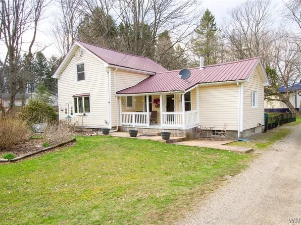 10880 Matteson Corners Rd, Holland, NY 14080