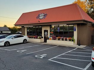 1320 16th St NE, Hickory, NC 28601