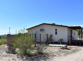 4 Tres Familias Ln, Espanola, NM 87532