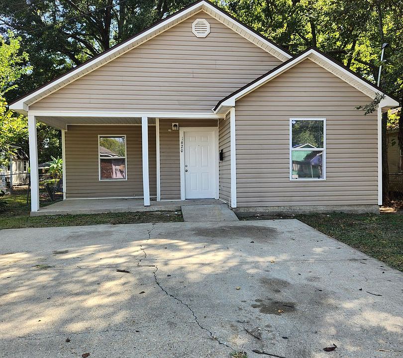 1st image of 1420 N 47th St