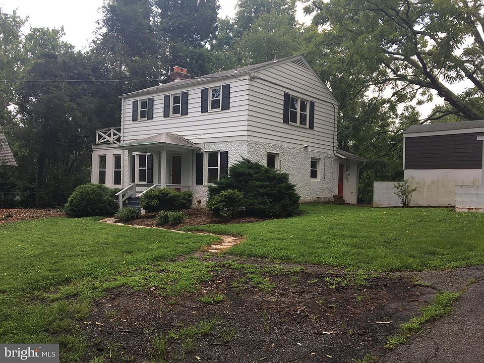1st image of 881 Dolley Madison Blvd