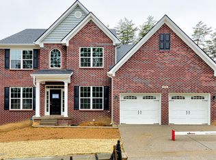 518 Wooded Falls Rd, Middletown, KY 40243