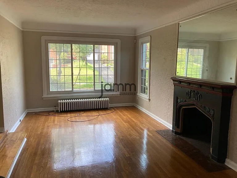 3722 Meadowbrook Blvd — Photo 3