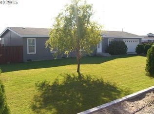 319 Locust Rd, Boardman, OR 97818