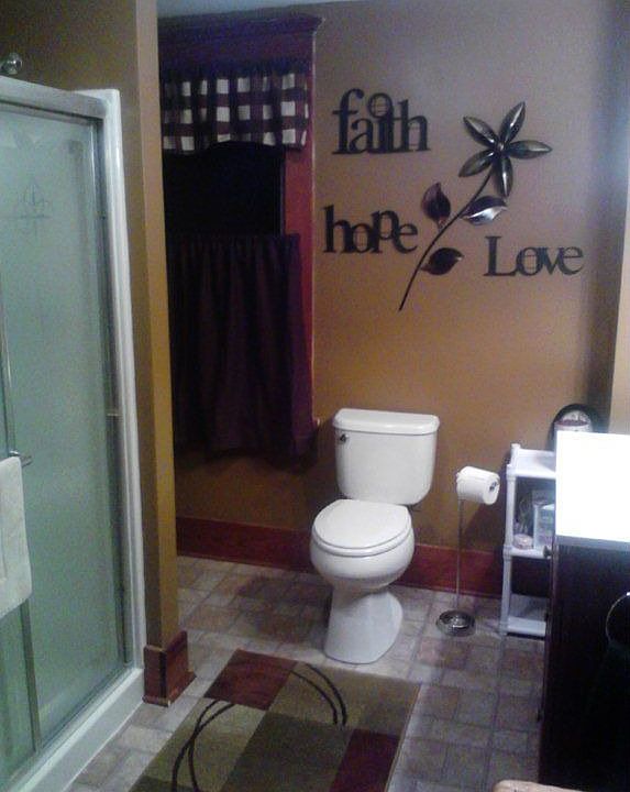 2nd Floor Bath