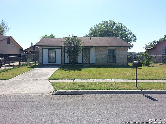 1st image of 8826 Larkia Ln