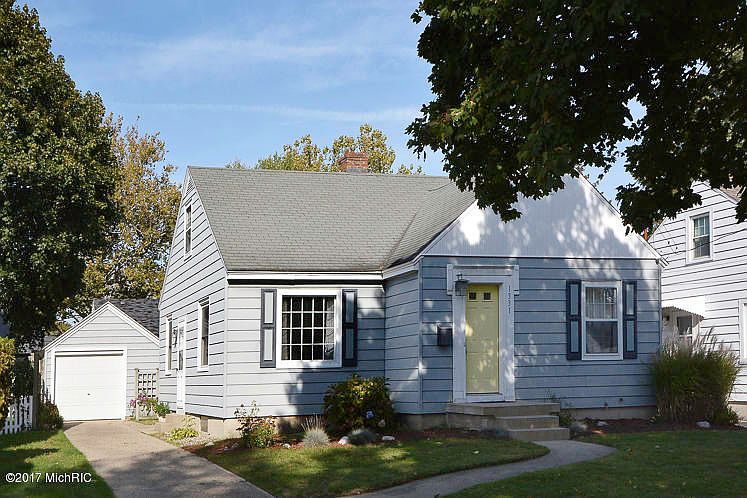 1st image of 1331 Oaklawn St NE