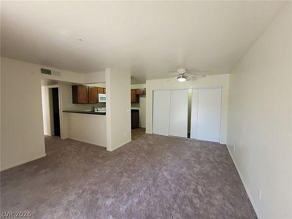 3rd image of 2121 Blue Breeze Dr Unit 102