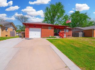 128 E Maryland St, Derby, KS 67037