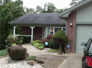 10 Breton Ln, Bella Vista, AR 72715