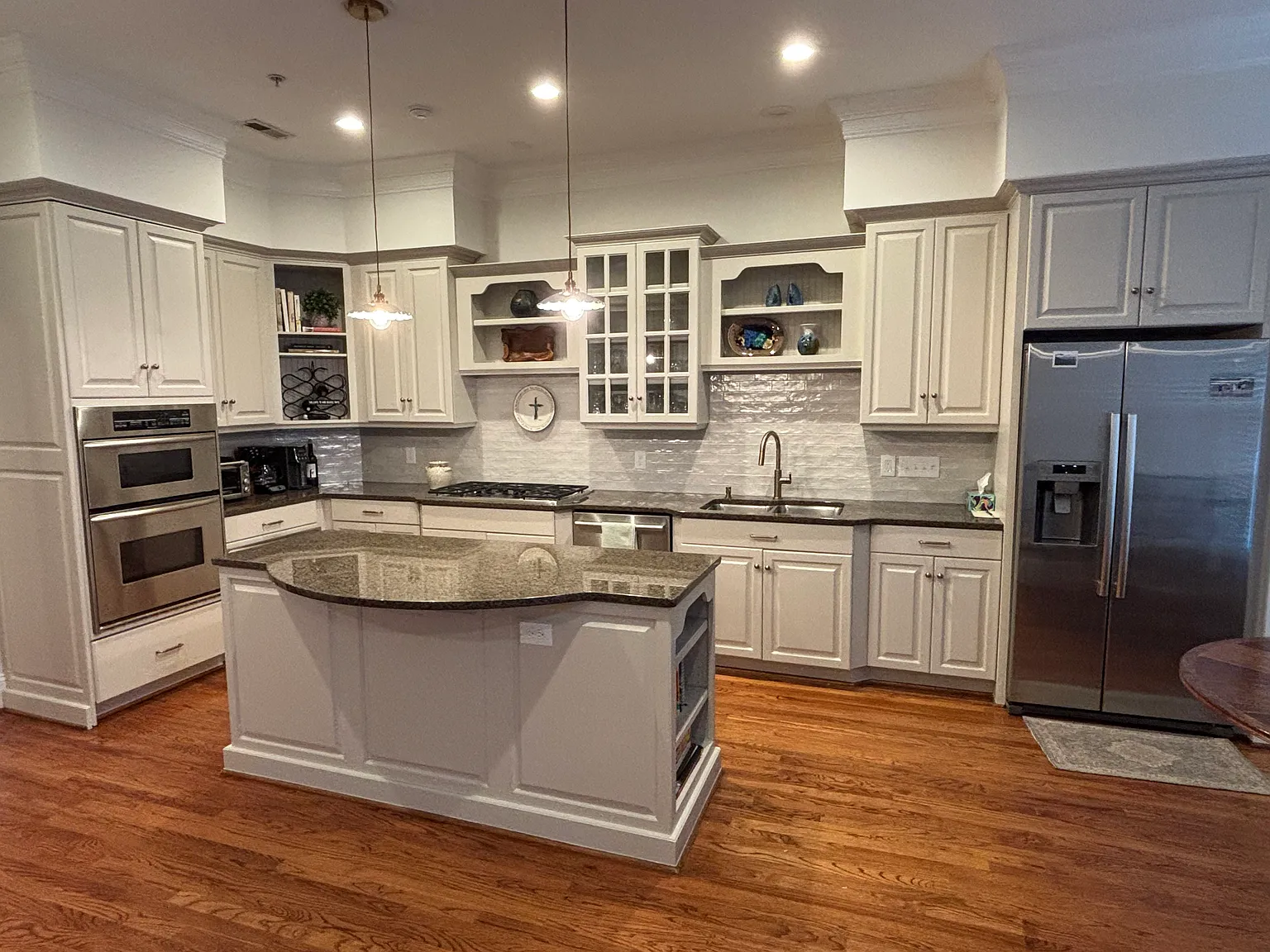 3 bed, 3477 sqft, $4,750 — Photo 2