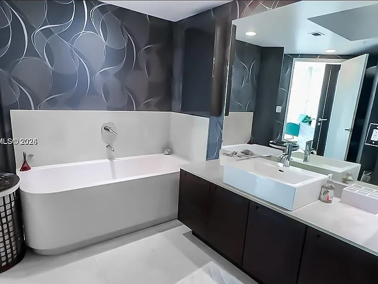200 Sunny Isles Blvd #21205 — Photo 18