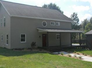 8424 E Fulton St, Ada, MI 49301