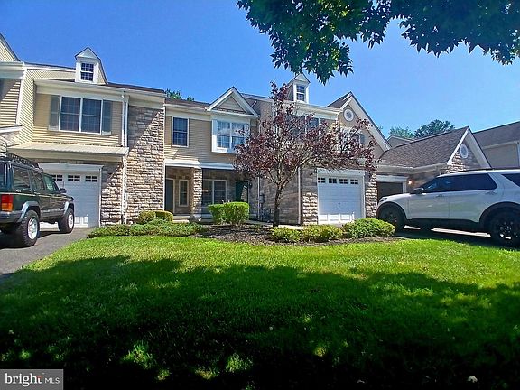 2nd image of 9 Wedgewood Ct