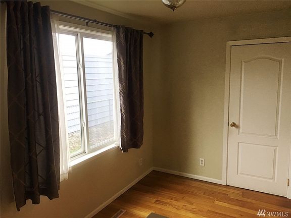 5th image of 4133 W H St