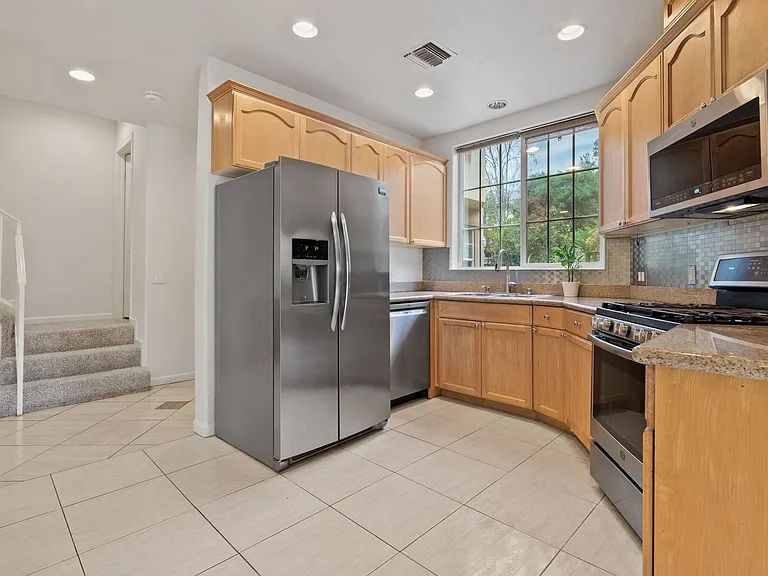 3960 Pennsylvania Ave #108 — Photo 6