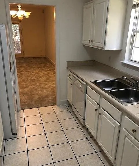 2548 Centerville Ct — Photo 11