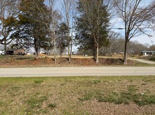 312 Barber Rd, Commerce, GA 30529