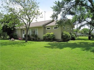 307 W Lincoln Ave, Whitney, TX 76692