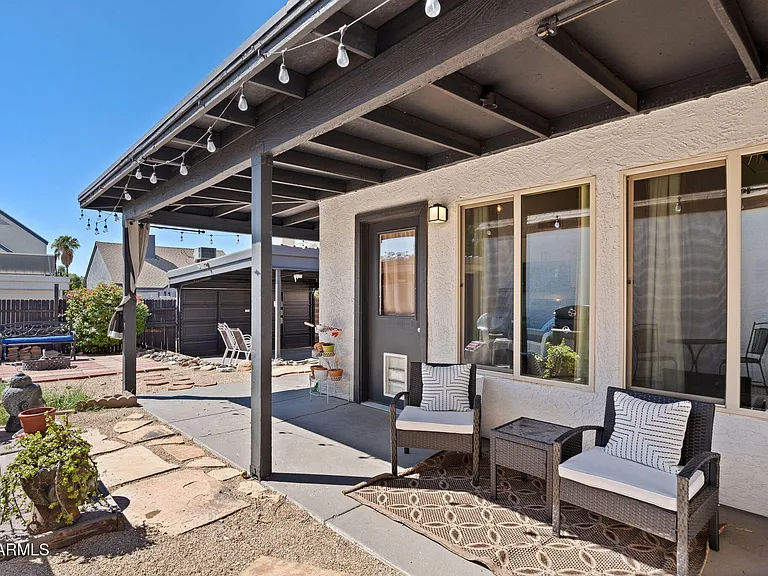 2129 W Rose Garden Ln — Photo 24