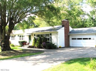 33051 Arthur Rd, Solon, OH 44139