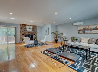 7 Arthur Ter, Livingston, NJ 07039