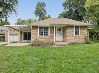 7304 Hiawatha Dr, Wonder Lake, IL 60097