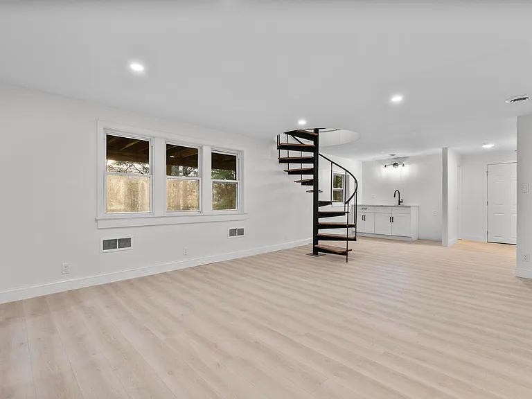 25 Hillside Dr — Photo 32