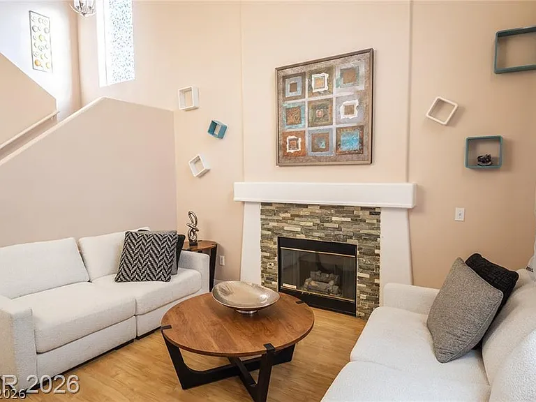 805 Old Mine Creek Ln — Photo 7