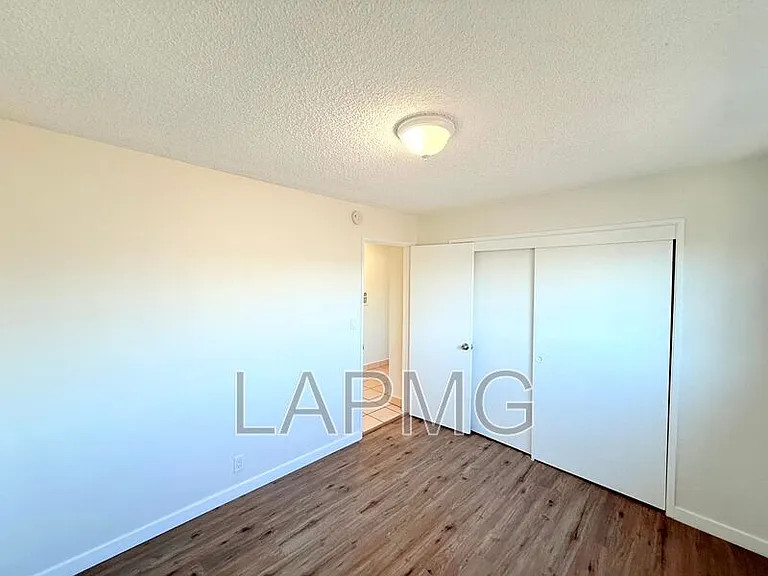 7035-7039 Miles Ave #7035-B — Photo 12