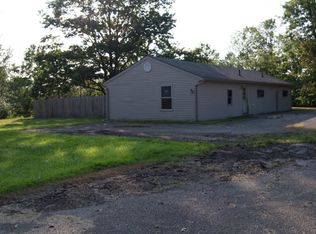 2 Sales Dr, Lagrange, OH 44050