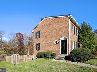 8866 Cork County Ct, Springfield, VA 22152