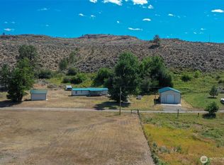 87 Canyon Creek Rd, Oroville, WA 98844