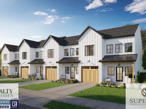 The Catalina - Single Unit Plan, The Plaza