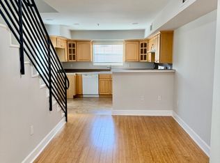 6033 Eleanor Ave, Los Angeles, CA 90038