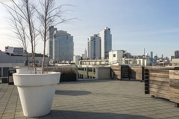 Rented by Bold Marketing | media 22