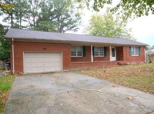 241 Elon Ct, Virginia Beach, VA 23454