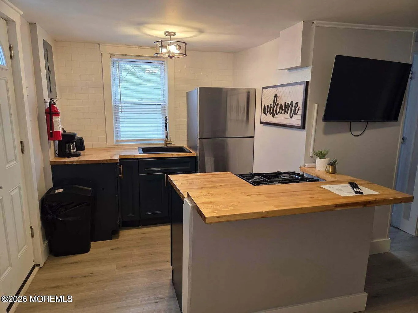 1 bed, 550 sqft, $1,995 — Photo 2